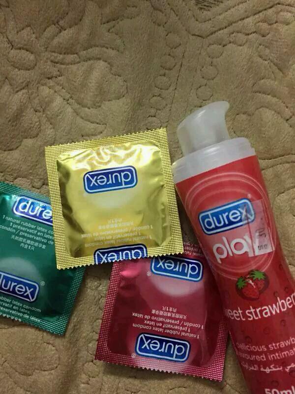 ويـــن الجاد الي في سيب حضرتها وانا جاهز وطيزي مولع ع الاخر اه اه اه تعبان بالله اريد تريب واحد بس تكب لي