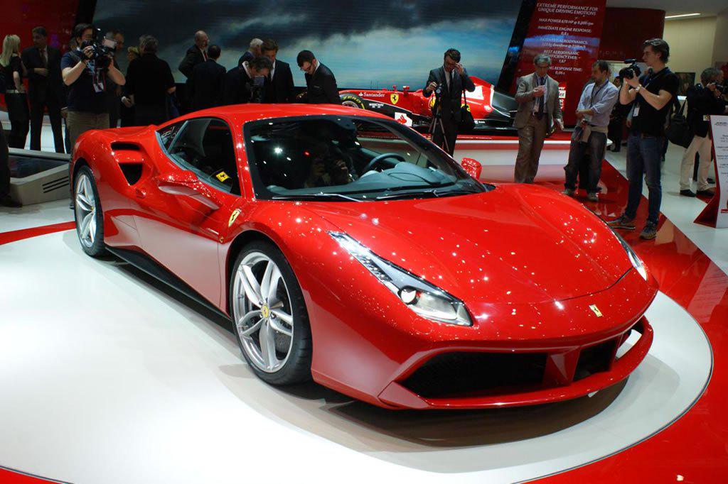 Car_Reviews_'s tweet photo. 2016 Ferrari 488GTB – Features, Specifications And Images http://t.co/BzjXe7KTB2 http://t.co/mADtUIIlOg