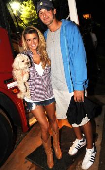 aussielearnsnfl's tweet image. 3-3 at the end of the first and a 15minute quarter took 55minutes. Longer than this relationship. #Romo #NYGvsDAL