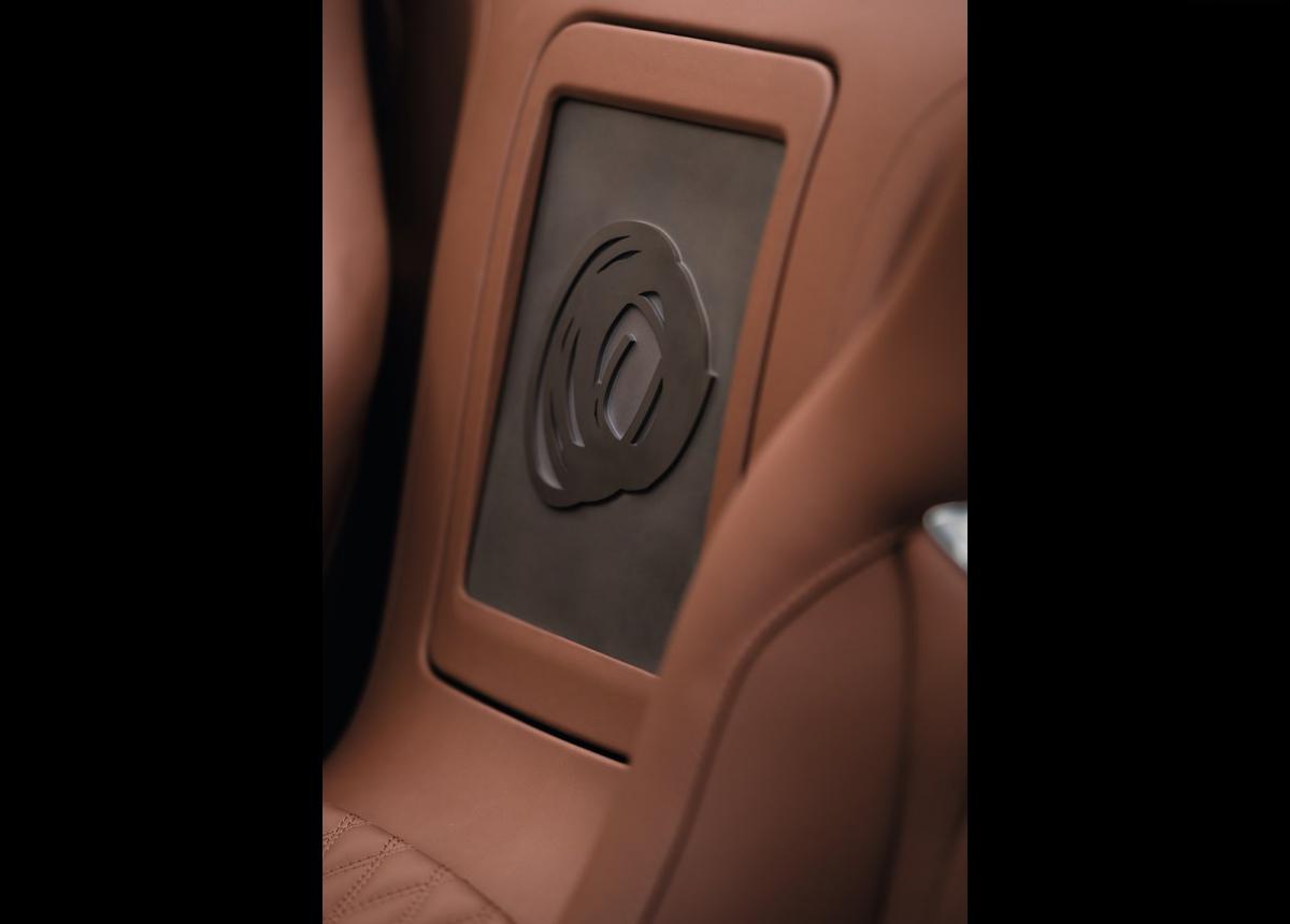 rgentStr's tweet image. Bugatti Veyron Grand Sport Bernar Venet (2012)