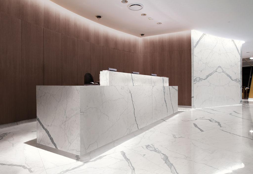 tilesolutions's tweet photo. Bianco Venato Polished Porcelain - See our website 4 details. #tiles #porcelaintiles Large Format #flooring #ecotile http://t.co/BQEFNnuSH4