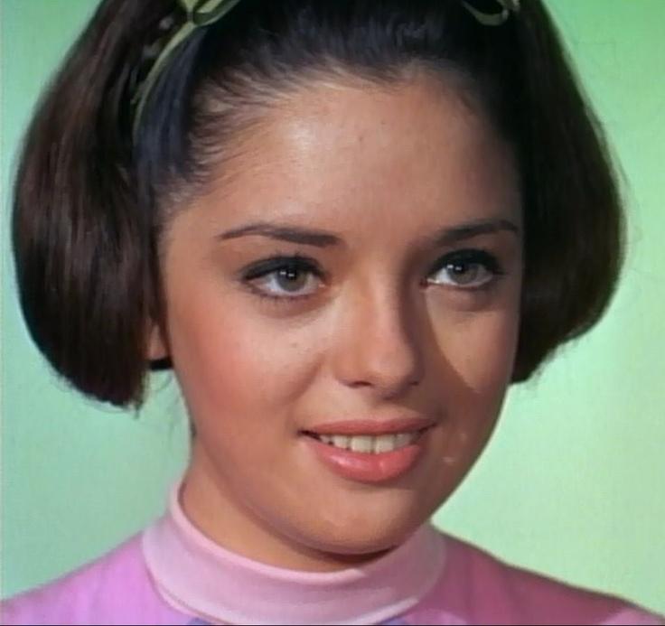 9/9: Happy 63rd Birthday 2 actress/photog Angela Cartwright! TV legend 4 Lost in Space!  