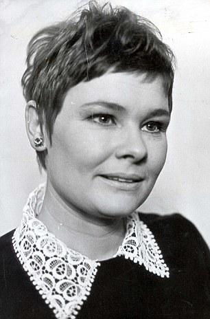 Judi dench pictures young Judi Dench