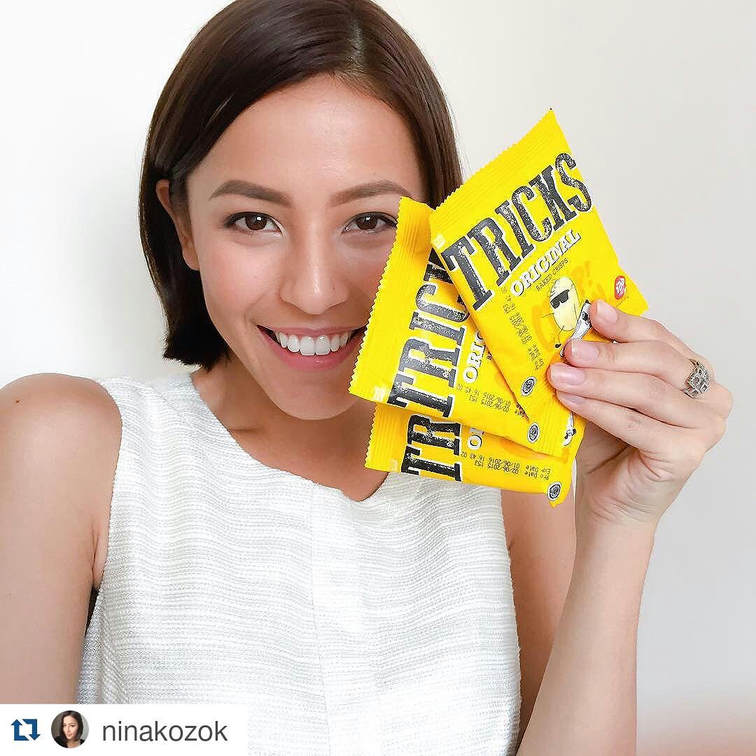 Stronger #Gangster with #Tricks. Thank you @NinaKozok enjoy your snacks! #MadeInIndonesia #GangsterMovie #celebrity