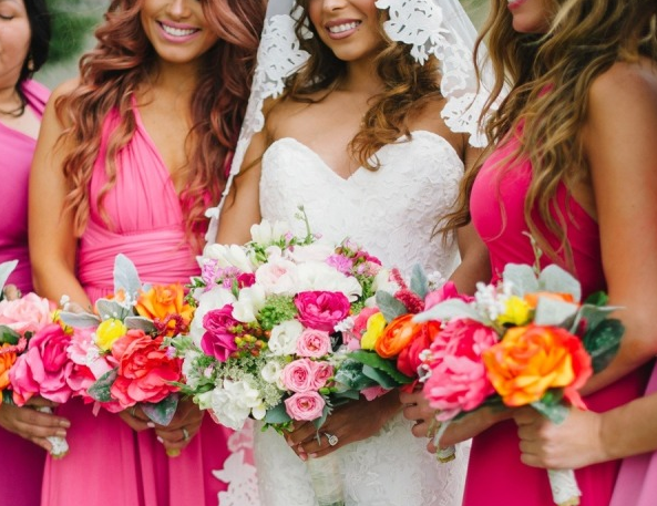 stylemepretty's tweet image. Everyone drop what you're doing and witness this gorgeous destination wedding: stylemepretty.com/destination-we… @sarahmacphoto