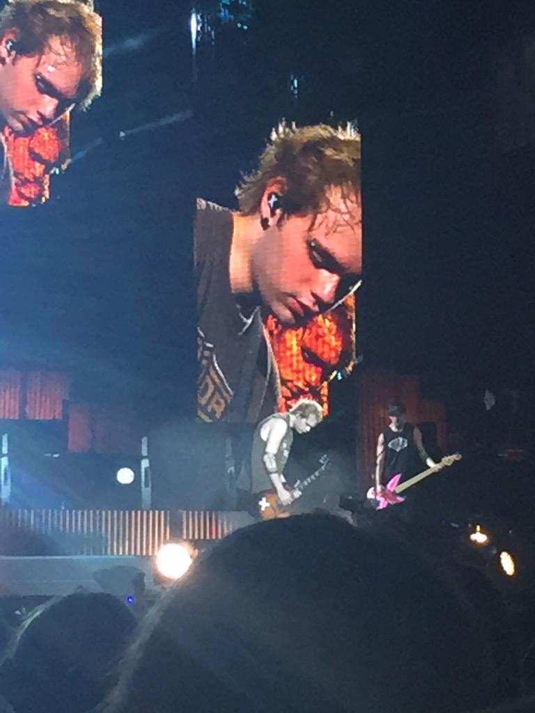 etherealllstars's tweet image. #HERESTOROWYSOMEMORIES