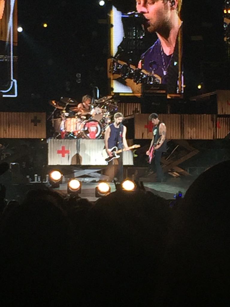 etherealllstars's tweet image. #HERESTOROWYSOMEMORIES