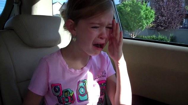 SWIFTH0LIC13's tweet image. When the final ROWYSO concert ends and 5sos and hey violet leave the stage
@5SOS_Daily #HERESTOROWYSOMEMORIES