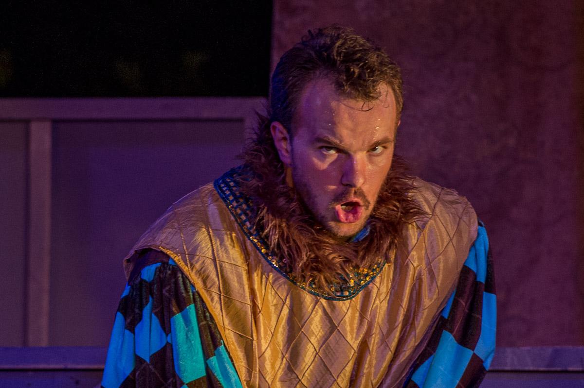 Fulminating Ford in Falstaff at Forest Lawn Sept. 19-20, <a href="/PacOperaProj/">PACIFIC OPERA PROJECT</a>