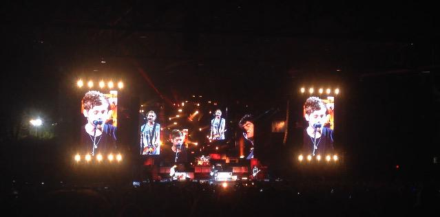 bxtmanmikey's tweet photo. you are my getaway, you are my favorite place (9/13/15) #ROWYSOWestPalm #HERESTOROWSYOMEMORIES #ROWYSOMemories http://t.co/PROyDQpD7I