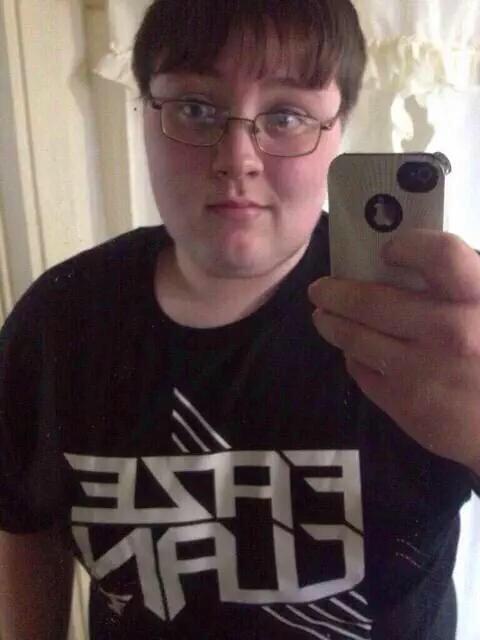 Lion9mm's tweet image. new faze shirt came in #fazeup !!!