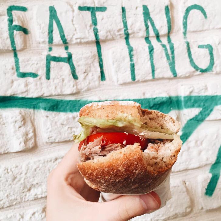 Yeni haftaya sandviçle başlayalım dedik. 😋🍴 #PlusKitchen #Eating #Monday #Pazartesi #TonBalıklıSandviç