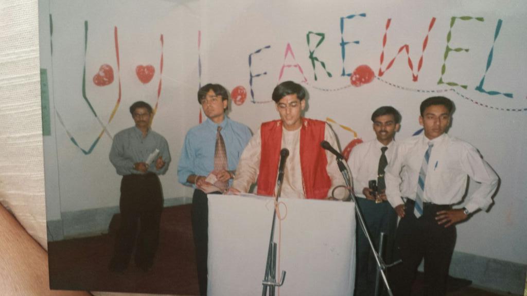 dwivedi1914's tweet image. #EngineeringDays 
#Y2k 
#Farewell 
#Memories