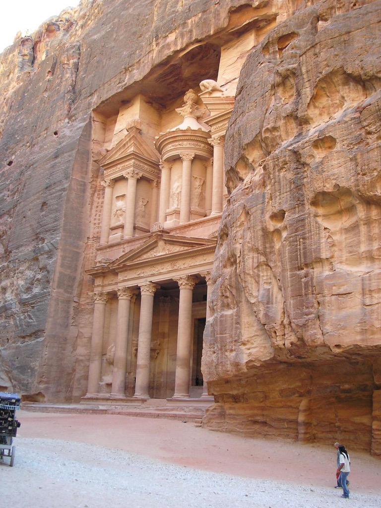 MOTA_Jordan's tweet photo. Jordan is home to this Nabatean wonder and so much more #VisitJordan
#PetrainJordan by @WadiDanaEcoCamp http://t.co/q044jBPMaq