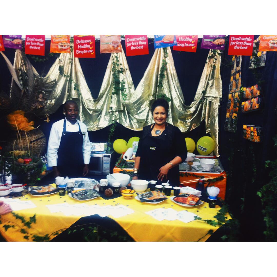 JessicaMulder90's tweet photo. @PicknPay Expo learning more about the brands and meeting other food lovers.#picknpay #mikatekomedia http://t.co/p756yhbbts