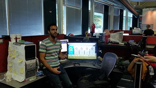 IGN_es's tweet photo. Así se hace #FIFA16. 
http://t.co/vOMxWPIqVv http://t.co/6e0aC0fkgL