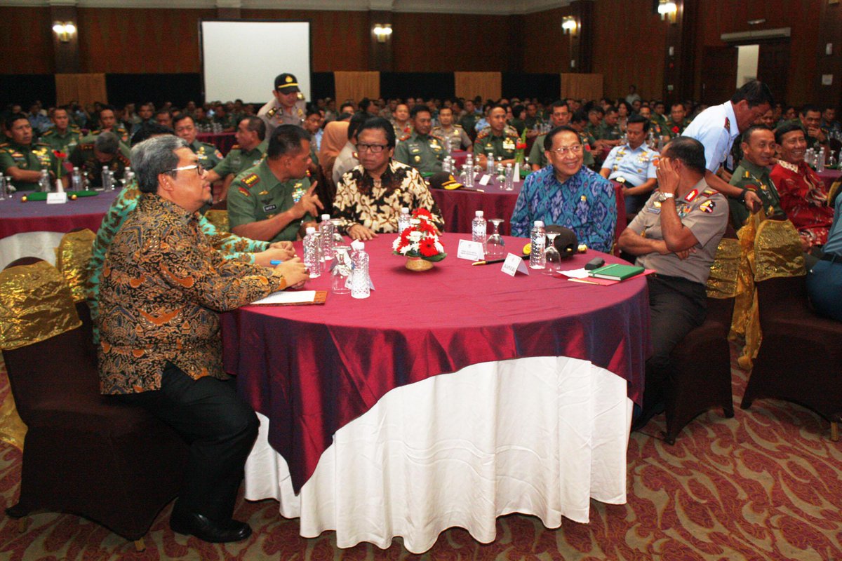 Sosialisasi MPR RI di Grand Pasundan Hotel, Agustus 2015.