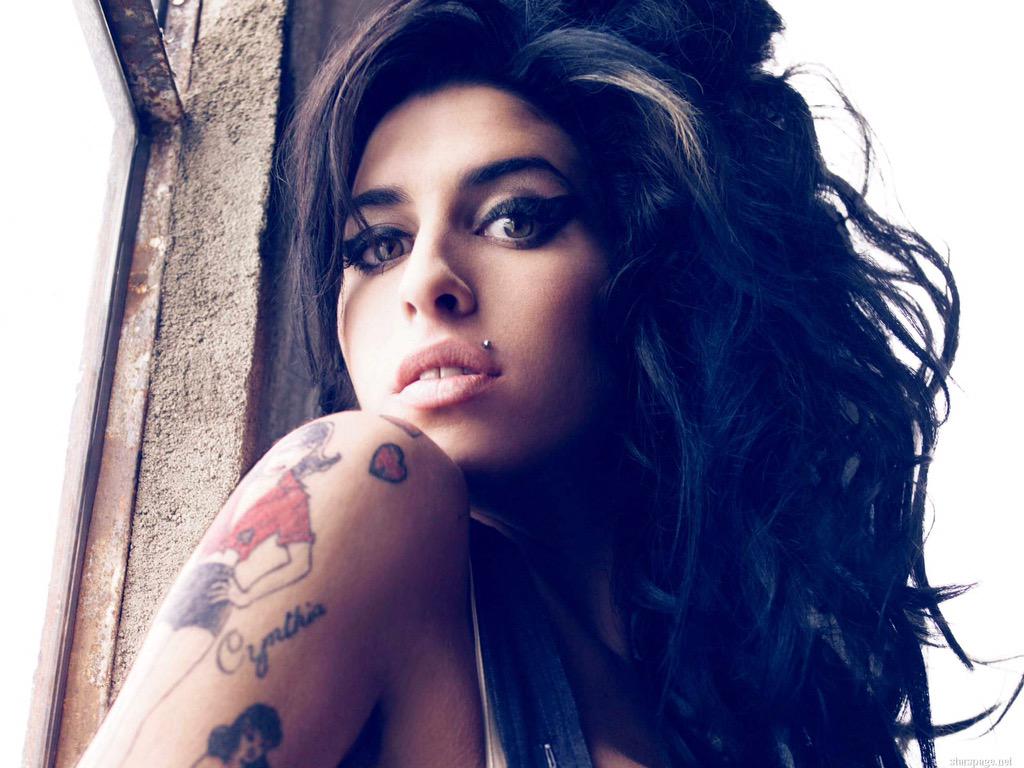 Happy birthday Amy Winehouse 