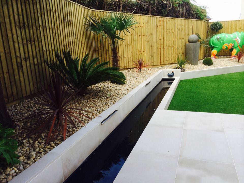 Springfields1's tweet image. @StonemarketUK Avant Garde with artificial grass