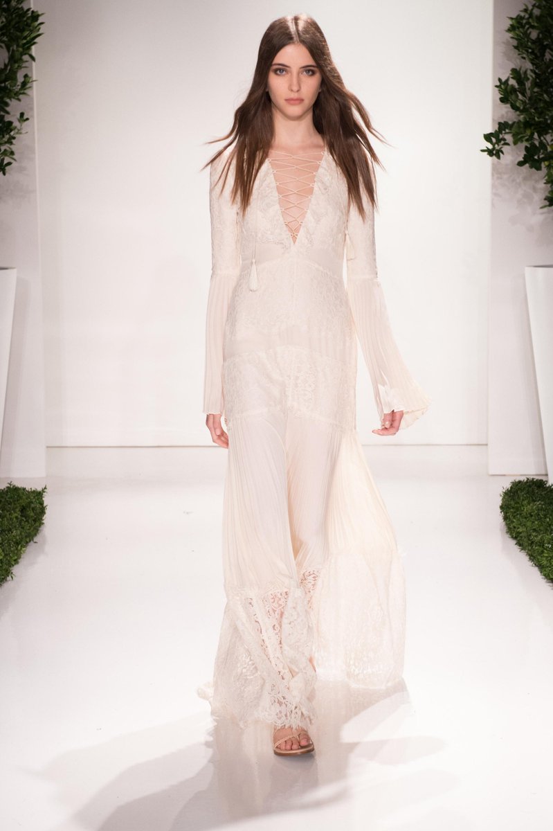 MANDPMODELS's tweet photo. #NYFW: #LydiaHunt and #LauraW walk for @RachelZoe #SS16 http://t.co/iTbxTEfc5z