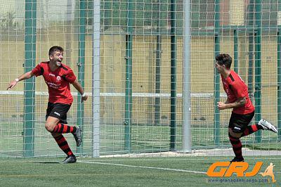granadaenjuego's tweet photo. CRÓNICA | El @OficialCVCF pesca los tres puntos en Berja, 2-3
http://t.co/vFCmVDOP1q http://t.co/yDn1M1ipCD