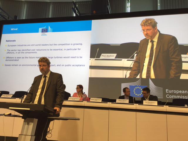 euenergyweek's tweet image. Becoming number 1 in #renewables with #H2020Energy is a major objective for Europe @JunckerEU says P. Verhoef