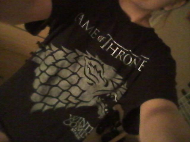 UnwiltedRose's tweet photo. //Never before has there been a night shirt so comfy http://t.co/MUtbNIQKp7