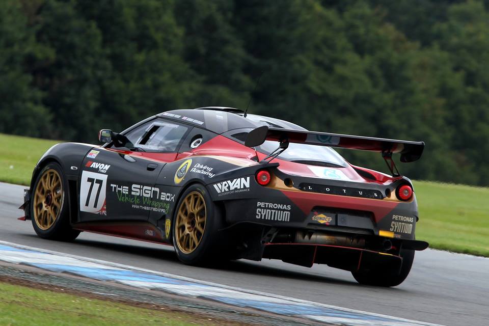 lotuscars's tweet photo. Started on pole and after an eventful race Issy Racing managed to bring home the Pro-Am title in their Evora GT4! http://t.co/j5xfd0G0J4