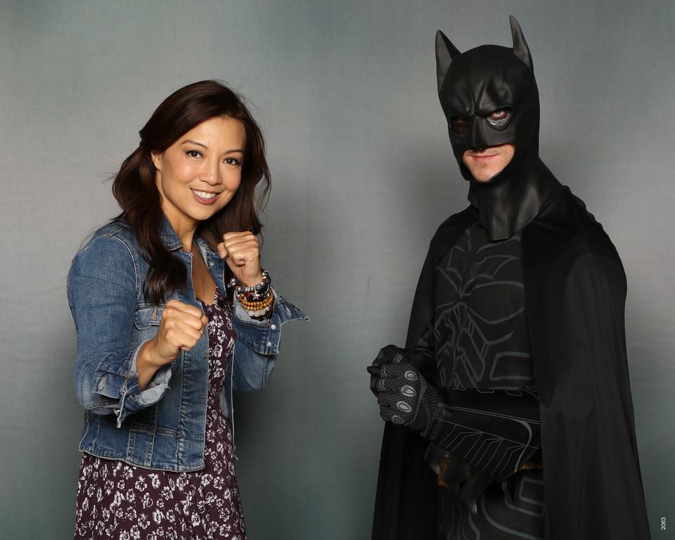 WatchHawk's tweet photo. Me & the beautiful @MingNa at @alamocitycon. #Marvel vs #DC.
#mingnawen #ACCC #ACCC2015 #mulan #AlamoCityComicCon http://t.co/QM207KRj4i