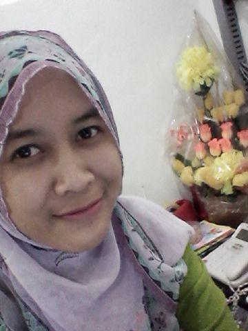 RiRi_sYadiLa (@ri_syadpolepel) on Twitter photo 