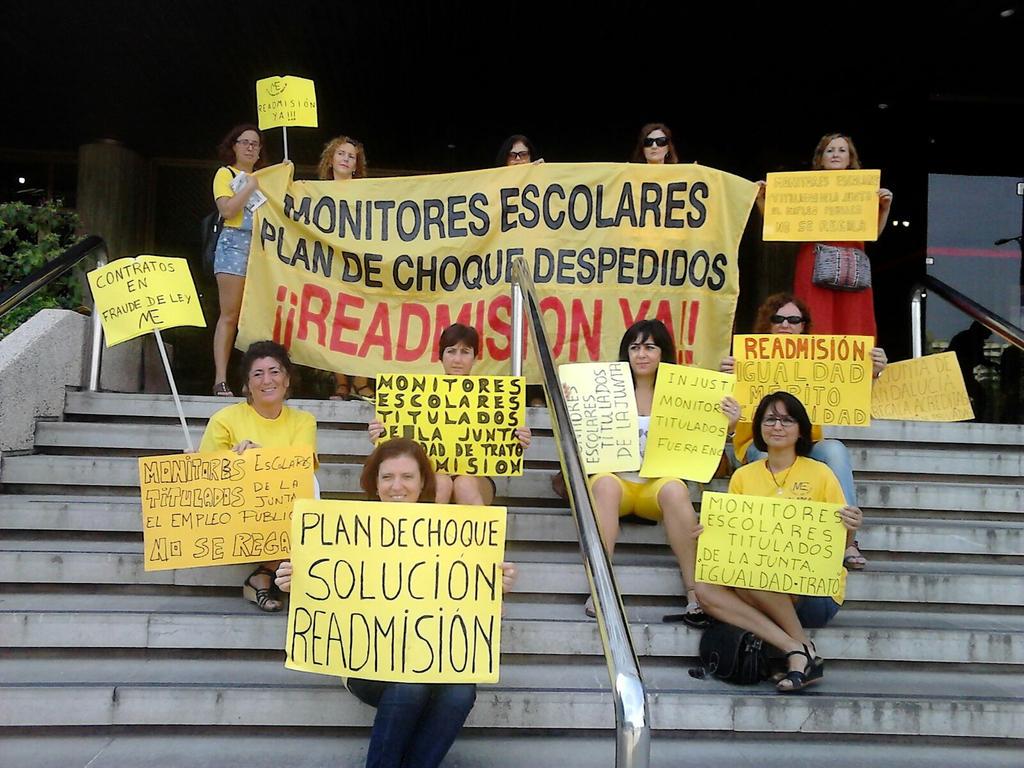 saragarciag57's tweet photo. Monitores escolares despedido ilegalmente pidiendo readmisión Justicia @MEscolarChoque @_susanadiaz @PodemosMlgOeste http://t.co/UVa9ZSVZOt