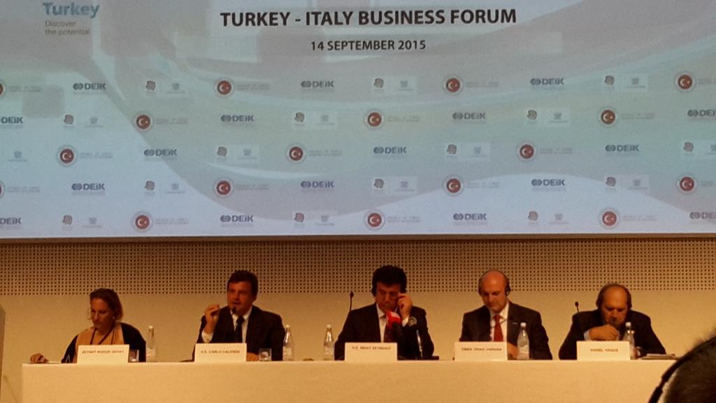 Viceministro @ Carlo Calenda adesso Turkey Italy business forum @SprintSicily @unioncameresicilia 
Sicilia presenre