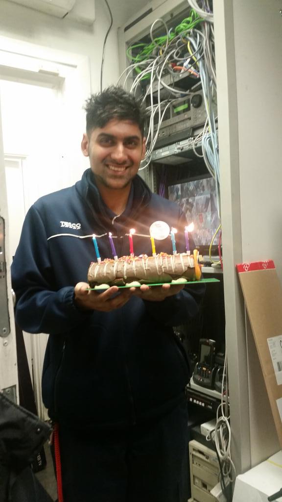Happy birthday 🎂 <a href="/AkaashHussain/">Akaash Hussain</a> from the <a href="/Piccadilly5322/">Tesco Piccadilly Mcr</a> team - the HB song sung at the till hopefully made his day!😂