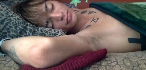 tamsinmunt's tweet photo. @Thatboyvince_ #ArmPitModel 😘💜😂 http://t.co/tRaOUTFfex
