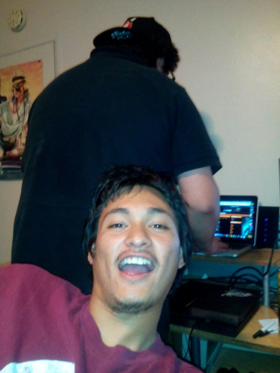 STNRitto's tweet image. Jahaha it came the fuck out!!!! #ps4problems #angelosavior #STNRLife