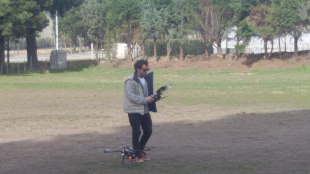 jplpatagonia's tweet photo. Volando @Lsmdrone en #CIEFAP #EmprendedorTecnológico @chubutciencia @Min_Ciencia http://t.co/4QEoeR0vRj