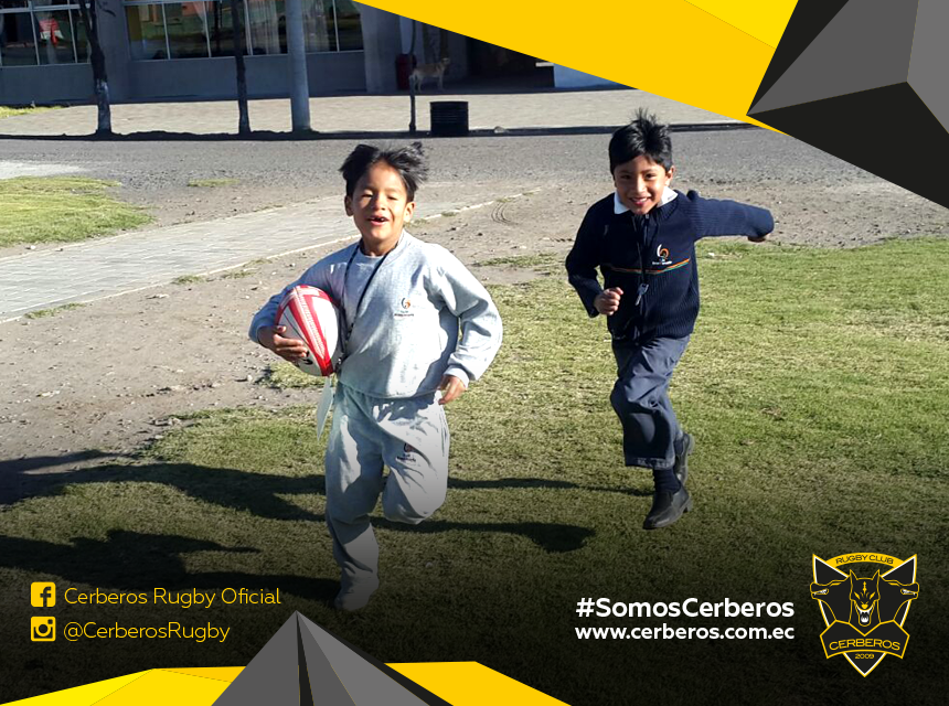 CerberosRugby's tweet photo. @MEGACHEER incorpora Rugby en la enseñanza de niños en la Unidad Educativa del Milenio "Bicentenario" #SomosCerberos http://t.co/9igrajuU4C