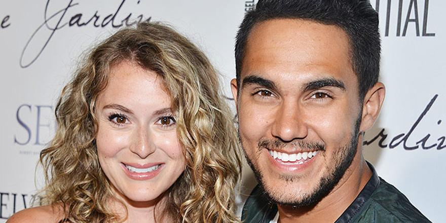 people's tweet photo. .@alexavega and @TheCarlosPena on what it's like to compete against your spouse on #DWTS http://t.co/st1pRHDtTN http://t.co/sAbNOsksxo