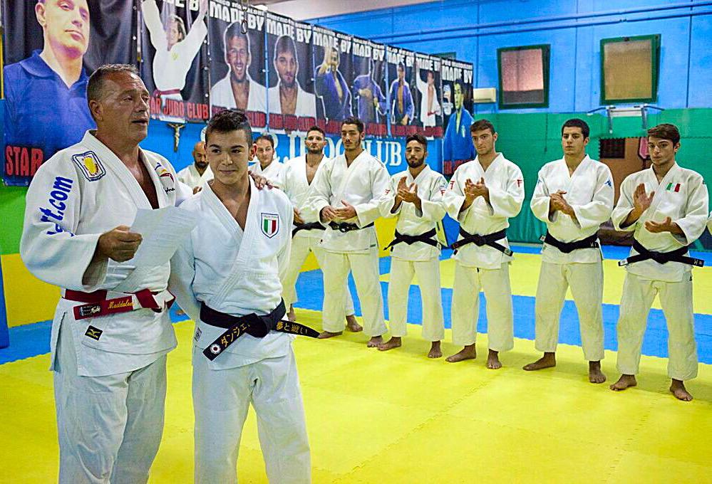 FAMILY❤️🎊🎉
#bigfamily