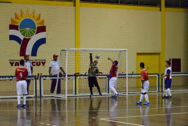GobiernoYaracuy's tweet photo. En Fotos| II Edición de los Juegos Deportivos #ParanacionalesLegadoDelGigante  #Yaracuy 2015 http://t.co/QCh3DeipgD