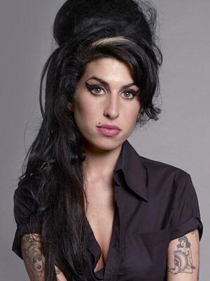 Happy birthday Amy Winehouse you may be gone but your legend will live forever 