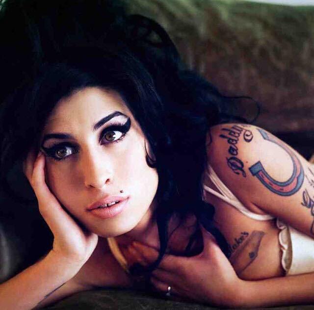 Happy birthday to my fellow Virgo, Amy Winehouse   