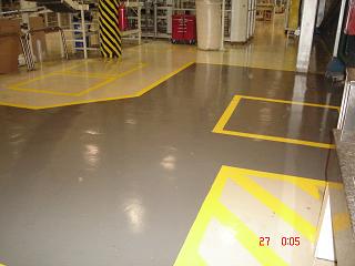 Somos los especialistas en tratamientos de pisos!!! Deja que tu empresa #Brille!!!!! Contactanos 02122863136!!