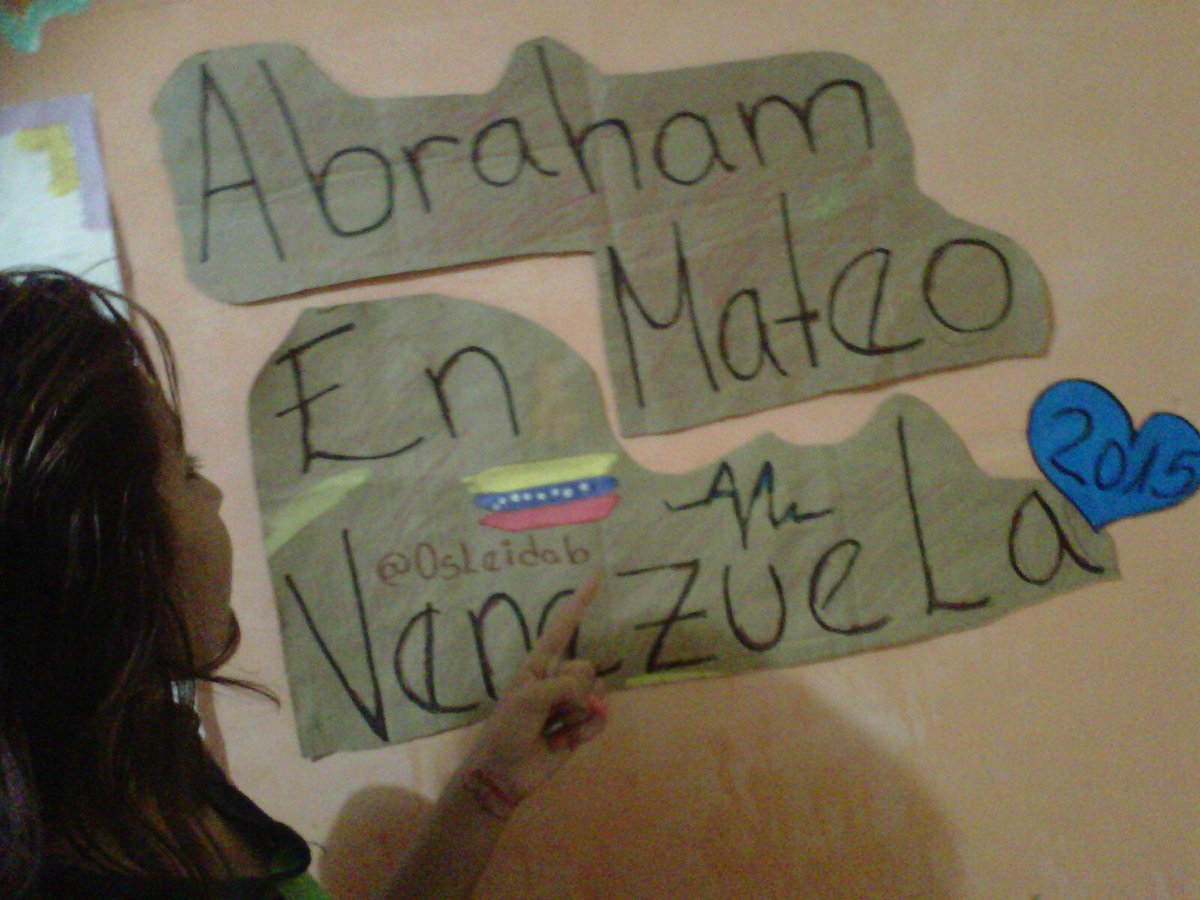 OsleidaB's tweet photo. #AbrahamMateoEnVenezuela TE ESPERARE siempre mi enano ♥♥ @AbrahamMateoMus @AbrahamMateoVzl eres mi sueño♥ http://t.co/BCpzabYHoK