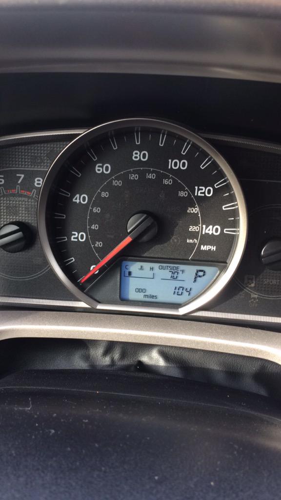 soulsearcher51's tweet image. It's stressing me out watching the miles rack up. #NewCarProblems 😭😭😁😁