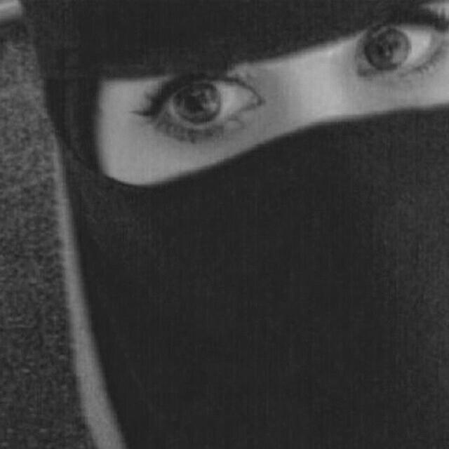 Pantonour رمزيات بنات منقبات انستقرام