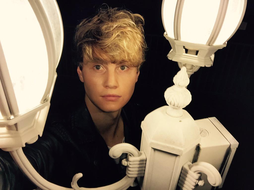afterromeo's tweet image. Taking over the band socials this week! Let's have a Twitter chat tomorrow at 5pmPT!