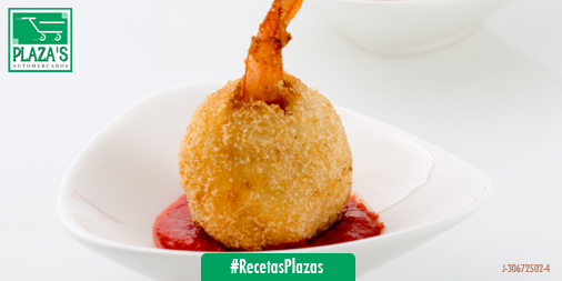 elplazas's tweet photo. Buñuelos de Yuca con Sorpresa de Camarón ¡Perfectos para una reunión! #RecetasPlazas https://t.co/vQ3RCZddPZ https://t.co/UBMlHrU2W7
