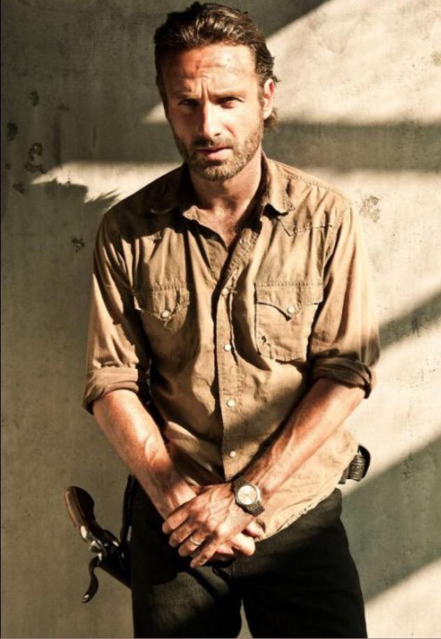 Happy birthday to the incredible Andrew Lincoln!    