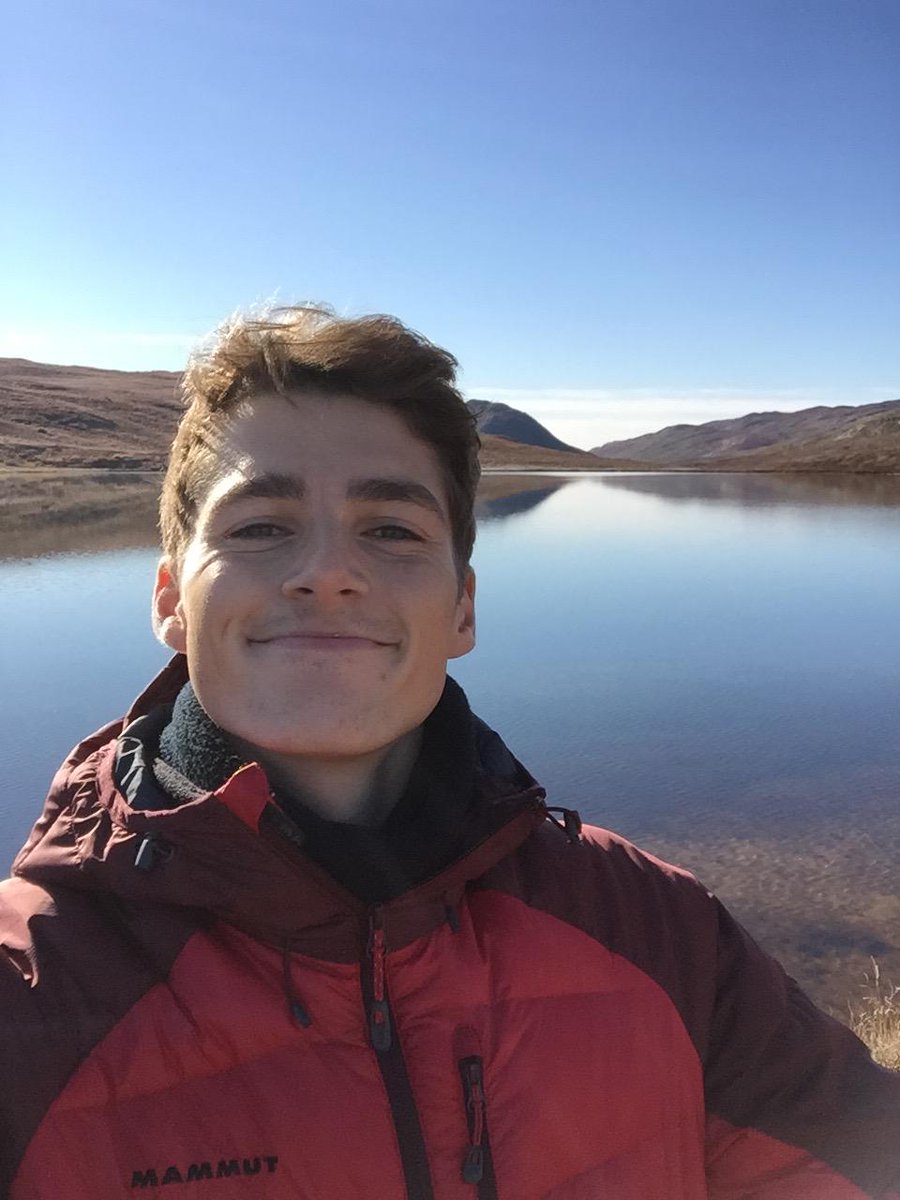 FinnHarries's tweet photo. After two days of travelling we've arrived in Kangerlussuaq, Greenland! It's so so beautiful. http://t.co/vTQ8N09fVO